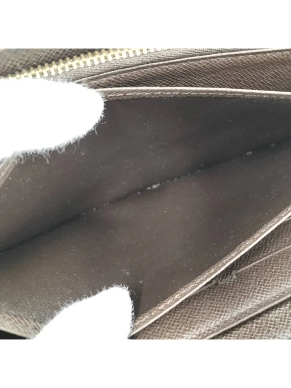 Louis Vuitton Zippy Wallet Damier